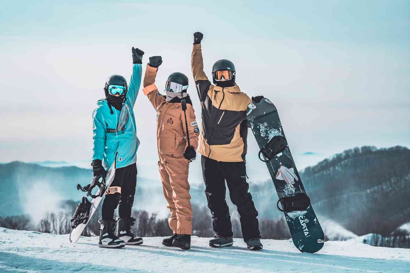 热“雪”沸腾 燃动消费