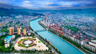 来自湘东的邀约